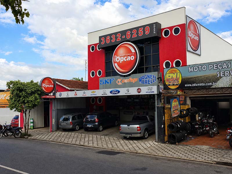 Fachada da Auto Peças Opção em Taubaté